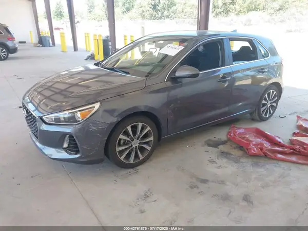 KMHH35LE3JU081175 2018 HYUNDAI ELANTRA - Image 2