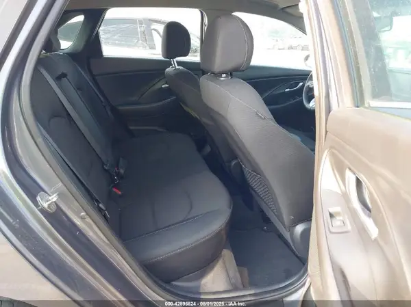 KMHH35LE3KU095174 2019 HYUNDAI ELANTRA - Image 8