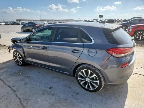 KMHH35LE3KU096891 2019 HYUNDAI ELANTRA - Image 2