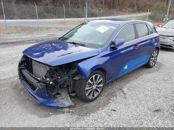 KMHH35LE3KU102995 2019 HYUNDAI ELANTRA - Image 2