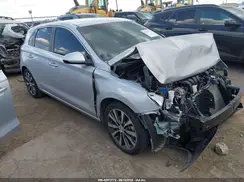 KMHH35LE3KU104438 2019 HYUNDAI ELANTRA