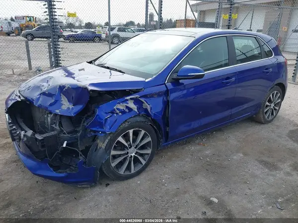 KMHH35LE3LU123864 2020 HYUNDAI ELANTRA - Image 2