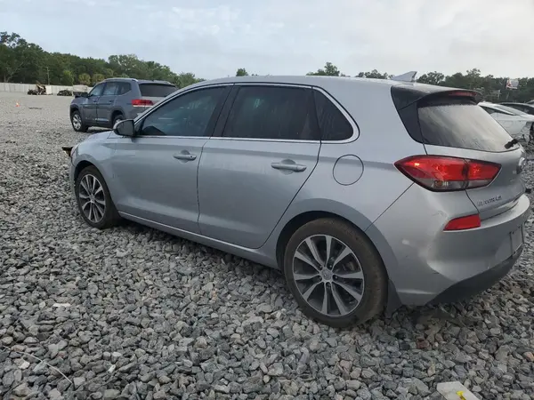 KMHH35LE3LU137585 2020 HYUNDAI ELANTRA - Image 2