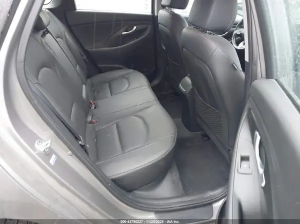 KMHH35LE3LU139031 2020 HYUNDAI ELANTRA - Image 8