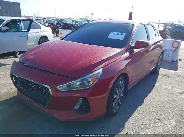 KMHH35LE4JU012124 2018 HYUNDAI ELANTRA - Image 2
