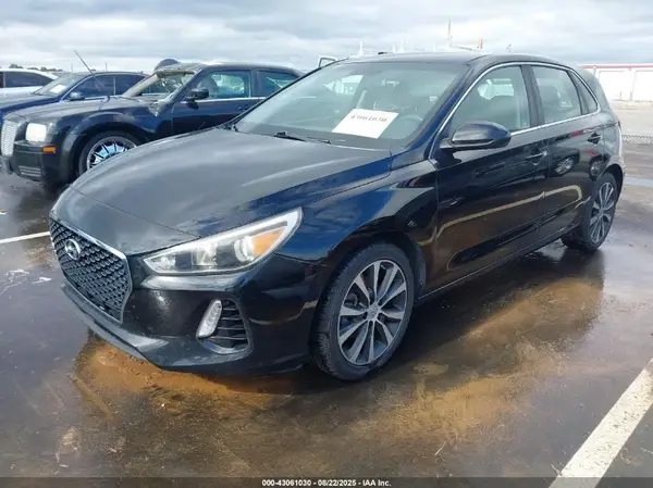 KMHH35LE4JU018182 2018 HYUNDAI ELANTRA - Image 2