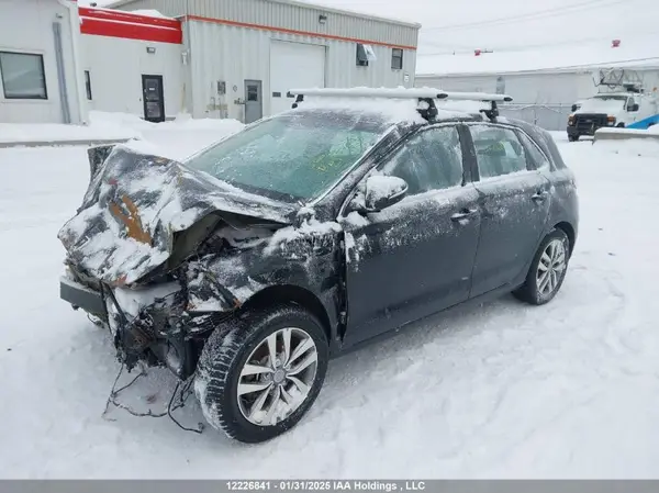 KMHH35LE4JU021521 2018 HYUNDAI ELANTRA - Image 2