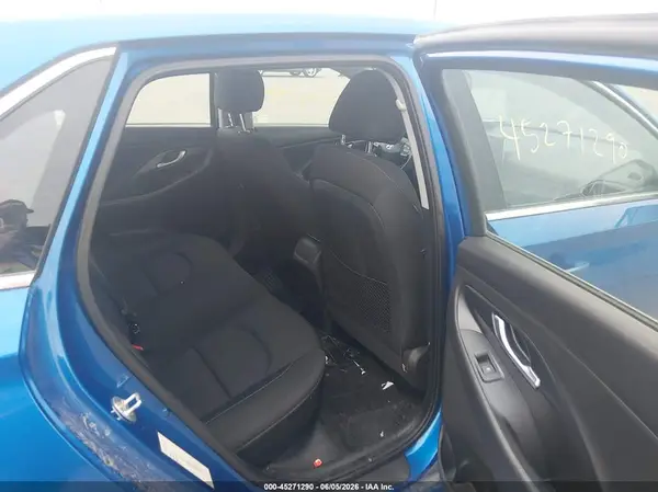 KMHH35LE4JU027531 2018 HYUNDAI ELANTRA - Image 8