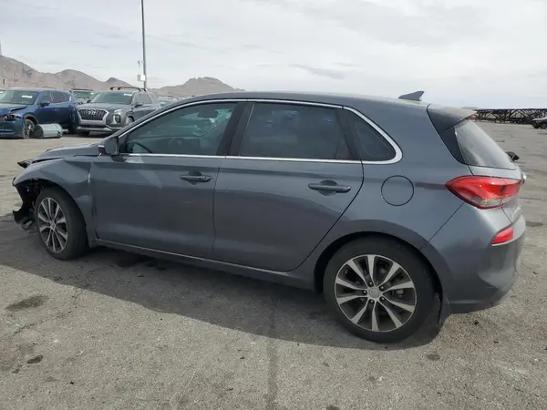 KMHH35LE4JU041123 2018 HYUNDAI ELANTRA - Image 2