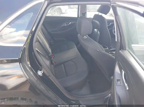 KMHH35LE4JU043664 2018 HYUNDAI ELANTRA - Image 8