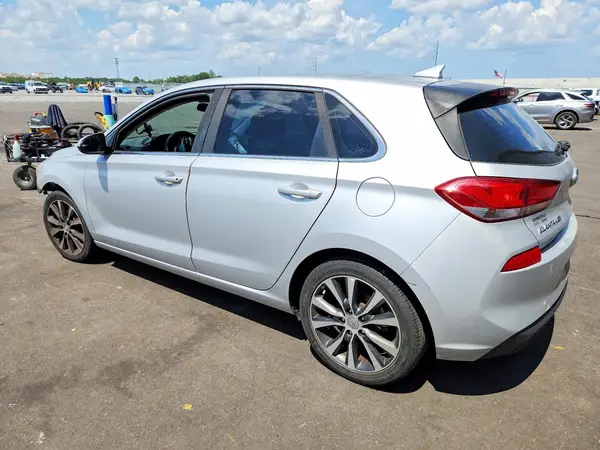 KMHH35LE4JU057953 2018 HYUNDAI ELANTRA - Image 2