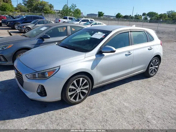 KMHH35LE4JU071173 2018 HYUNDAI ELANTRA - Image 2