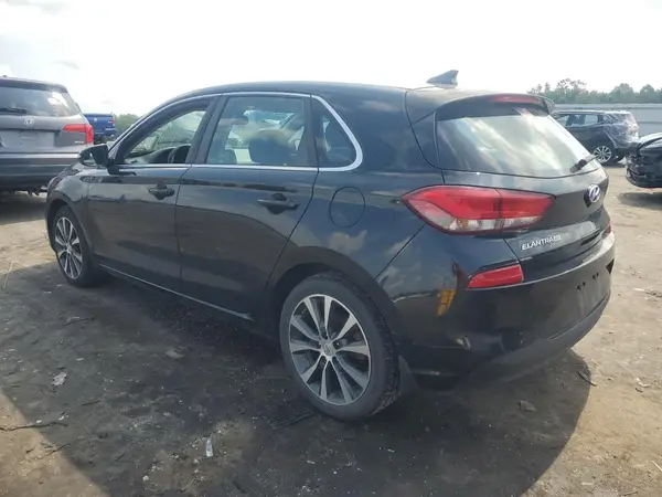 KMHH35LE4JU077880 2018 HYUNDAI ELANTRA - Image 2