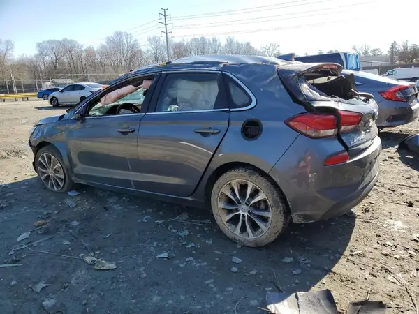 KMHH35LE4JU079547 2018 HYUNDAI ELANTRA - Image 2