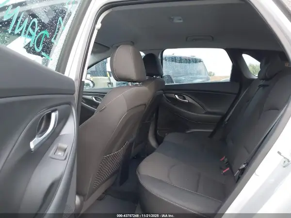 KMHH35LE4JU079757 2018 HYUNDAI ELANTRA - Image 8