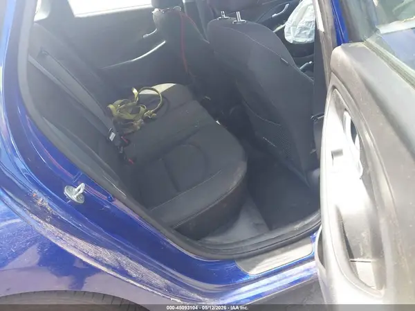 KMHH35LE4KU095149 2019 HYUNDAI ELANTRA - Image 8