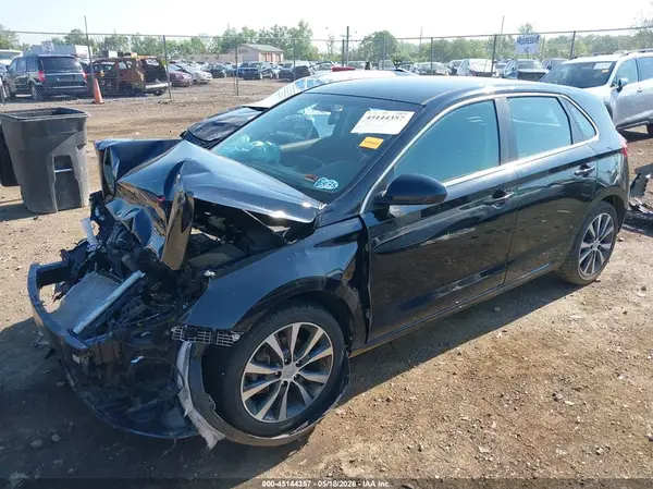 KMHH35LE4KU117408 2019 HYUNDAI ELANTRA - Image 2