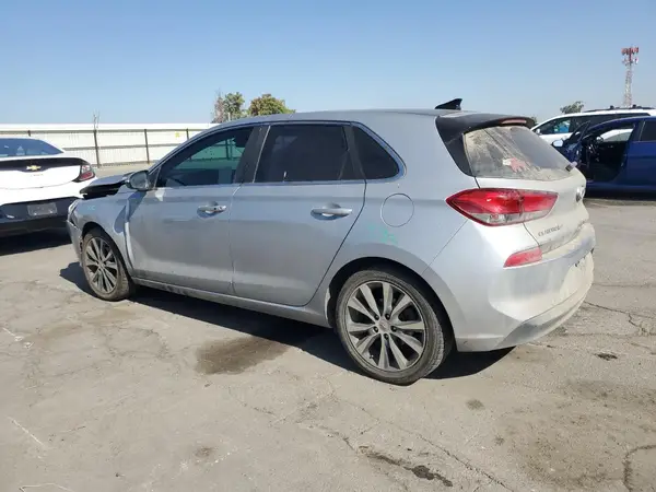 KMHH35LE4LU145095 2020 HYUNDAI ELANTRA - Image 2