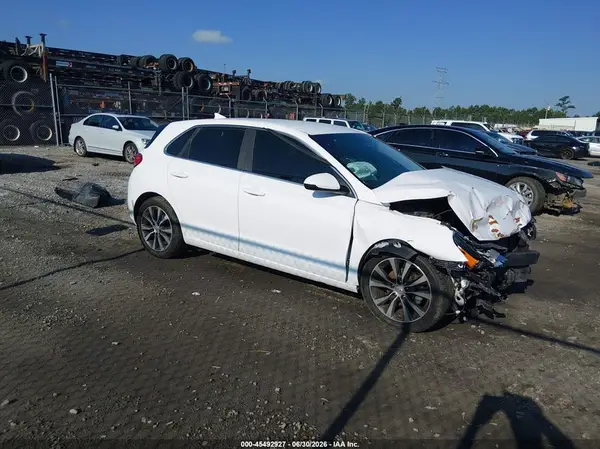 KMHH35LE5JU018062 2018 HYUNDAI ELANTRA - Image 1