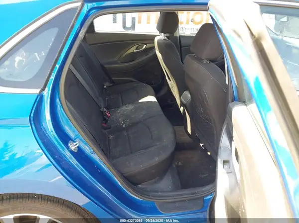 KMHH35LE5JU029031 2018 HYUNDAI ELANTRA - Image 8