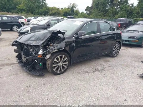 KMHH35LE5JU029790 2018 HYUNDAI ELANTRA - Image 2