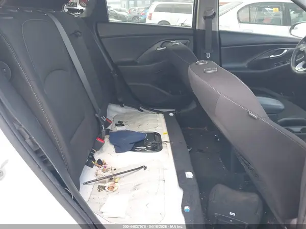 KMHH35LE5JU032964 2018 HYUNDAI ELANTRA - Image 8