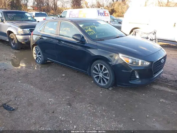 KMHH35LE5JU040465 2018 HYUNDAI ELANTRA - Image 1