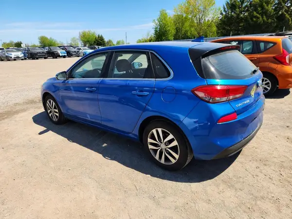 KMHH35LE5JU061641 2018 HYUNDAI ELANTRA - Image 2