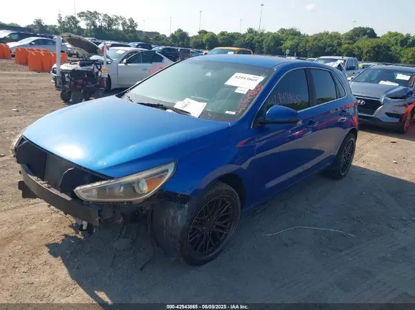 KMHH35LE5JU063017 2018 HYUNDAI ELANTRA - Image 2