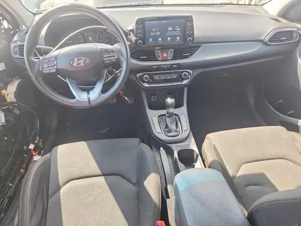 KMHH35LE5JU063213 2018 HYUNDAI ELANTRA - Image 8
