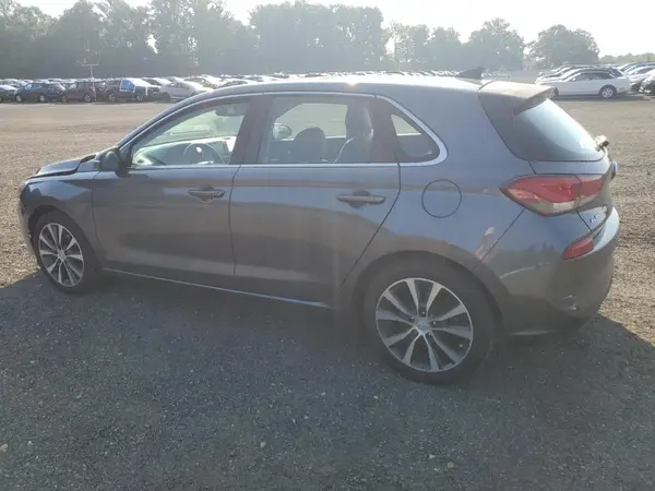 KMHH35LE5JU078052 2018 HYUNDAI ELANTRA - Image 2