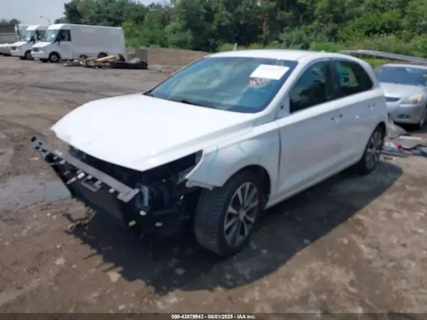 KMHH35LE5KU096729 2019 HYUNDAI ELANTRA - Image 2