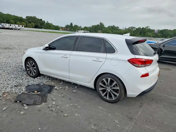 KMHH35LE5KU098805 2019 HYUNDAI ELANTRA - Image 2