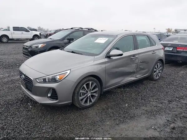 KMHH35LE5LU146109 2020 HYUNDAI ELANTRA - Image 2