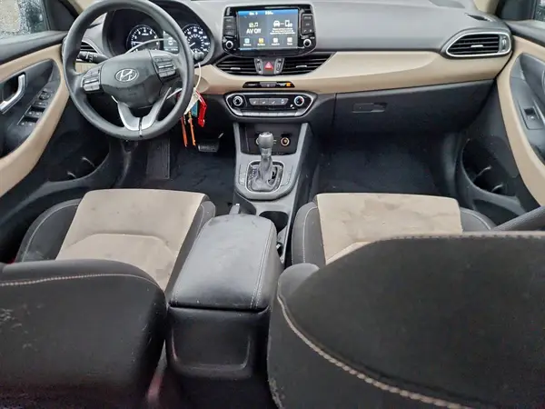 KMHH35LE6JU009385 2018 HYUNDAI ELANTRA - Image 8