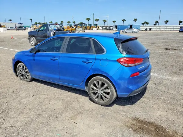 KMHH35LE6JU014053 2018 HYUNDAI ELANTRA - Image 2