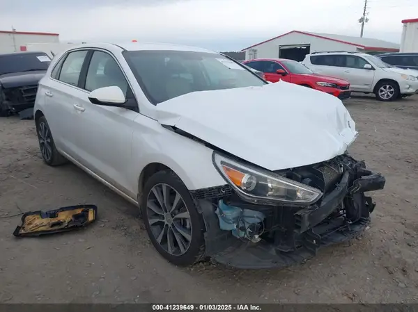 KMHH35LE6JU014585 2018 HYUNDAI ELANTRA - Image 1