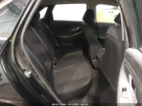 KMHH35LE6JU015798 2018 HYUNDAI ELANTRA - Image 8