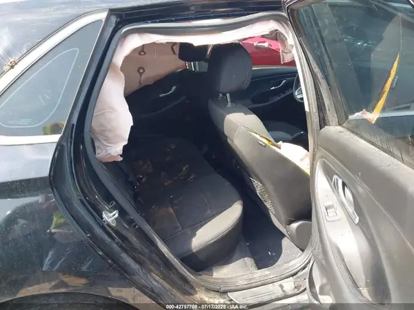 KMHH35LE6JU017924 2018 HYUNDAI ELANTRA - Image 8