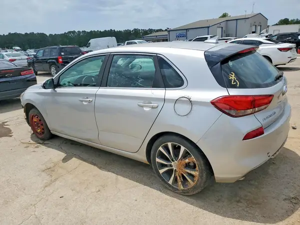 KMHH35LE6JU018166 2018 HYUNDAI ELANTRA - Image 2