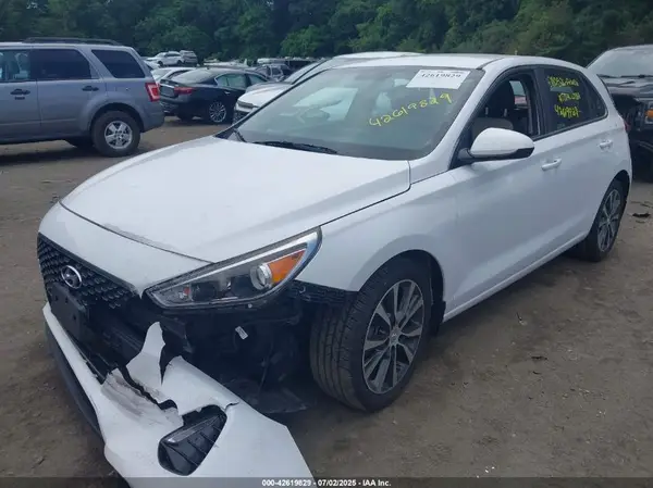 KMHH35LE6JU018653 2018 HYUNDAI ELANTRA - Image 2
