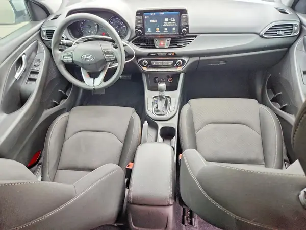 KMHH35LE6JU025246 2018 HYUNDAI ELANTRA - Image 8