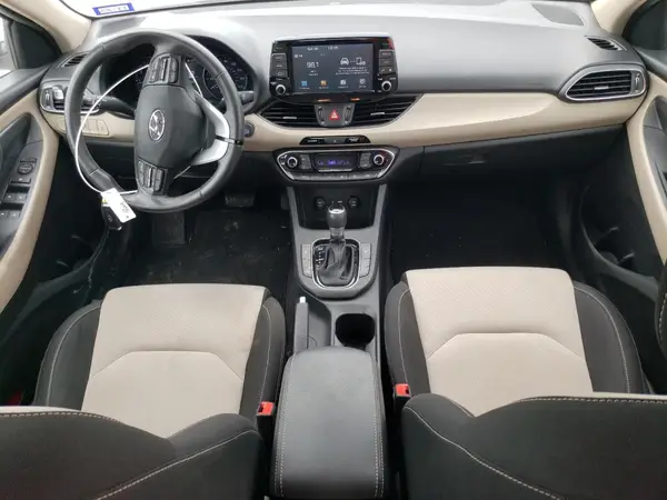 KMHH35LE6JU032004 2018 HYUNDAI ELANTRA - Image 8