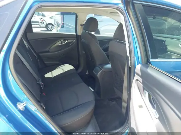 KMHH35LE6JU040720 2018 HYUNDAI ELANTRA - Image 8