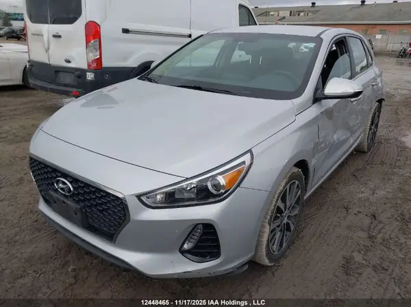 KMHH35LE6JU058764 2018 HYUNDAI ELANTRA - Image 2
