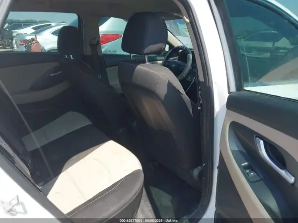 KMHH35LE6JU068940 2018 HYUNDAI ELANTRA - Image 8