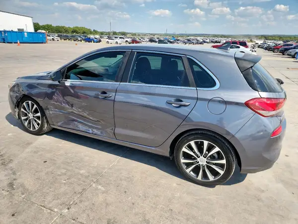 KMHH35LE6JU068999 2018 HYUNDAI ELANTRA - Image 2