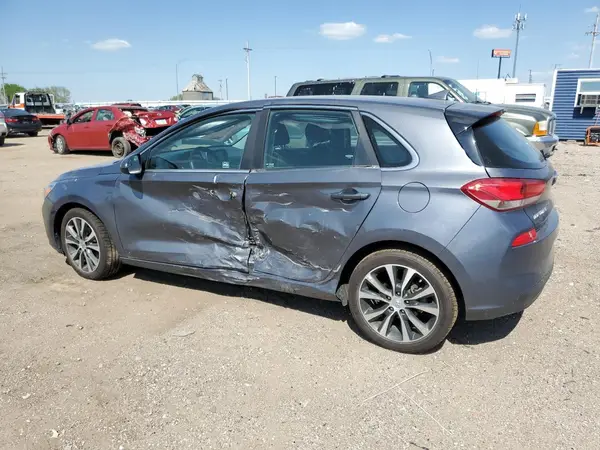 KMHH35LE6JU069134 2018 HYUNDAI ELANTRA - Image 2