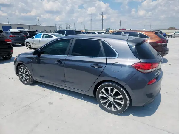 KMHH35LE6KU090972 2019 HYUNDAI ELANTRA - Image 2