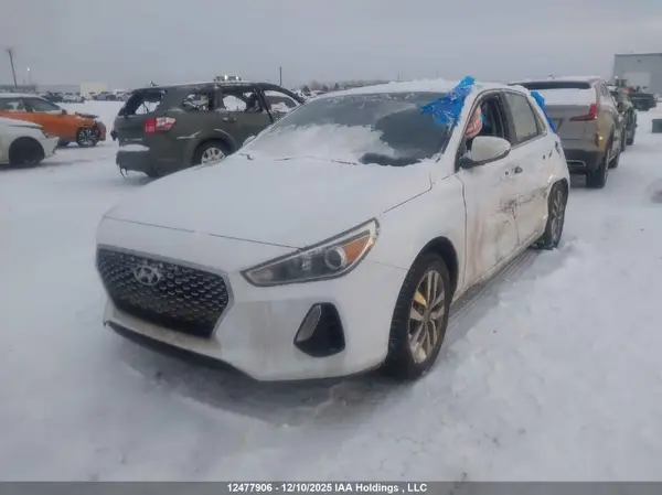 KMHH35LE6KU100366 2019 HYUNDAI ELANTRA - Image 2